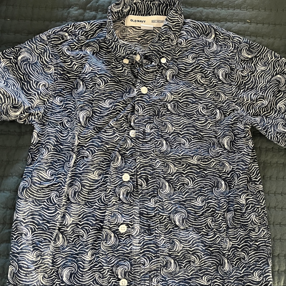 Boys 6-7 Old Navy Button Up